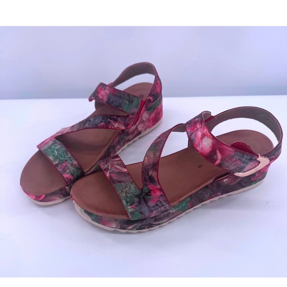 Spring Step Patrizia Blissful Floral Platform Sandals Size 9 Multicolor